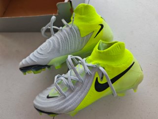 Botas de Fútbol Nike