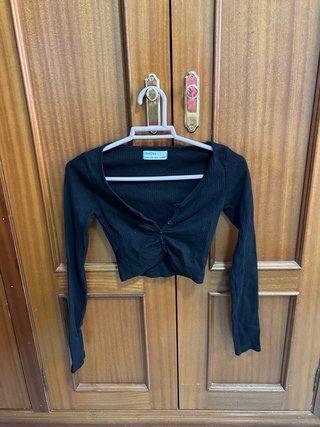 Camiseta negra Bershka talla S
