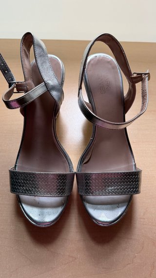 Sandalias de cuña plateadas Mark Davies