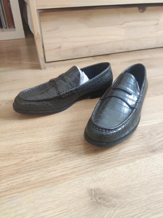 Mocasines H&M Efecto Cocodrilo sin usar