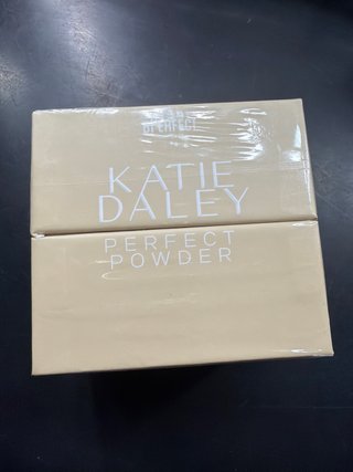 Polvos BPerfect Katie Daley Perfect Powder