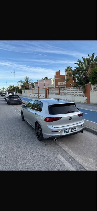 Volkswagen Golf 2021