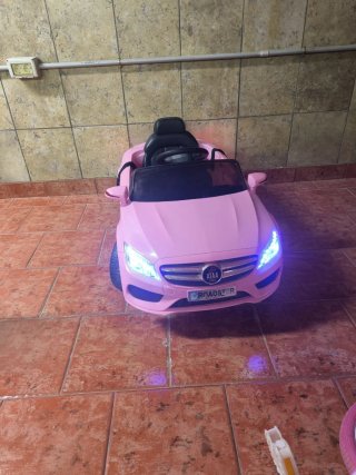 Coche electrico y moto electrica infantil