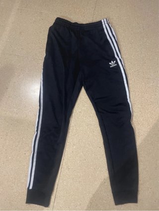 Pantalón de chándal adidas negro