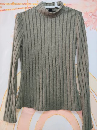 Jersey Shein Verde Oliva Talla S