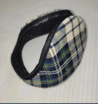 Orejeras para el frío a cuadros