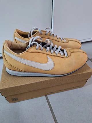 Zapatillas Nike Vintage Mostaza Talla 44