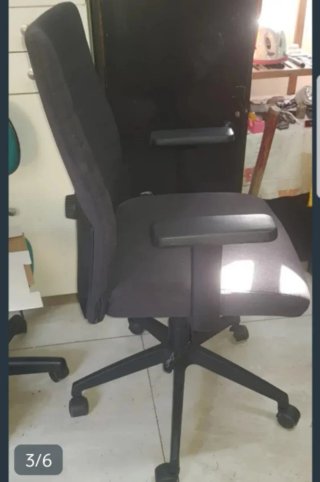 Silla de escritorio negra
