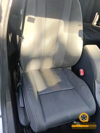 Asiento delantero derecho Renault Megane III