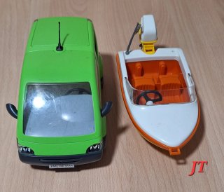 Set Playmobil Furgoneta Verde y Lancha