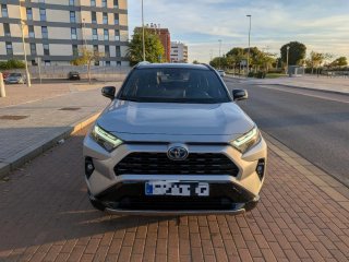 Toyota RAV4 2025