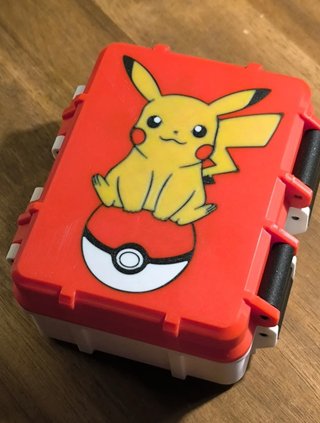 caja para guardar cartas Pokémon varios modelos