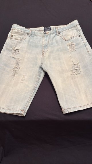 Pantalón Corto Vaquero Pull and Bear