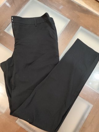 Pantalón negro de señora