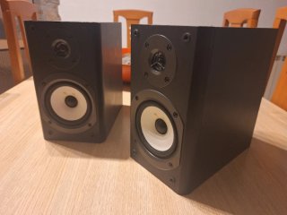 Onkyo altavoces espectaculares por el tamaño!!!