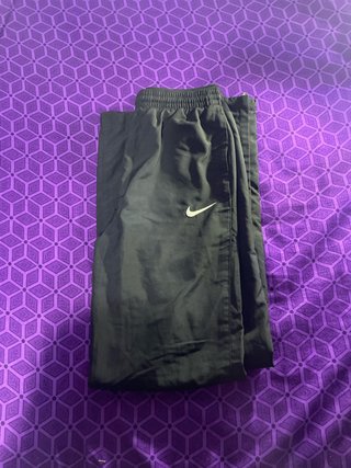 Pantalón ancho Nike negro