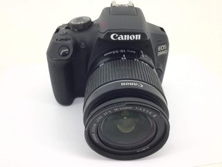 camara digital compacta canon eos2000d