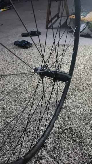Rueda Trasera Mavic 700c Aluminio