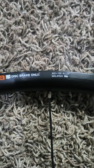 Rueda Trasera Mavic 700c Aluminio