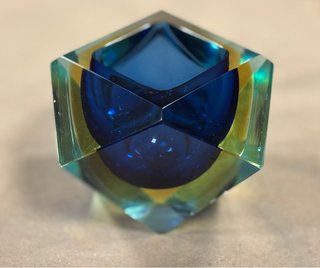 CENICERO GEOMÉTRICO VINTAGE AÑOS 60 DE MURANO