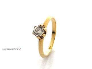 alianza oro 18k con piedra con circonita