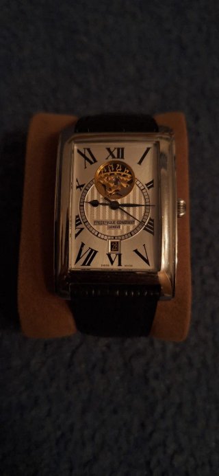 Reloj Frederique Constant Classics Carrée