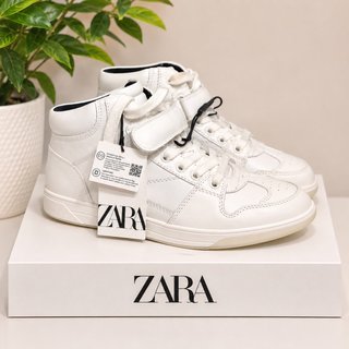 Zapatillas de piel Zara Nuevas