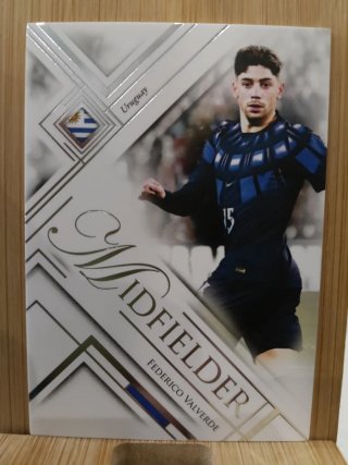 Cromo 36/68 Federico Valverde. Futera 2026