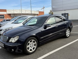 Mercedes-Benz Clase C 2004