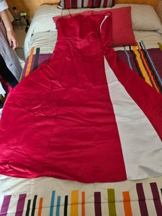 Vestido de fiesta largo rojo y blanco