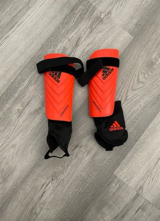 Espinilleras Adidas Predator