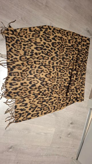 Bufanda con estampado Animal Print 184cmx 68cm