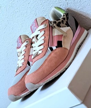 Sneakers Watermelon ● Zapatillas Refresh