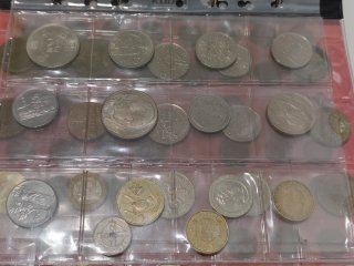 Álbum Colección de Monedas Varias