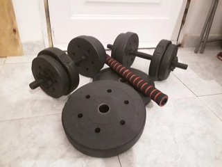 Juego de pesas mancuernas y barra