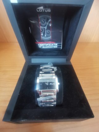 Reloj Lotus Mujer Plateado