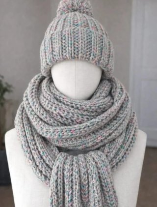 Set de Gorro y Bufanda de Punto
