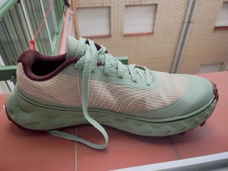 Zapatillas Trail Nnormal Tomir 2.0 Mujer
