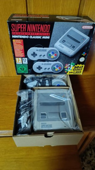 Super Nintendo Classic Mini