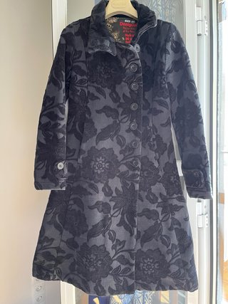 Abrigo Desigual Negro Talla 40