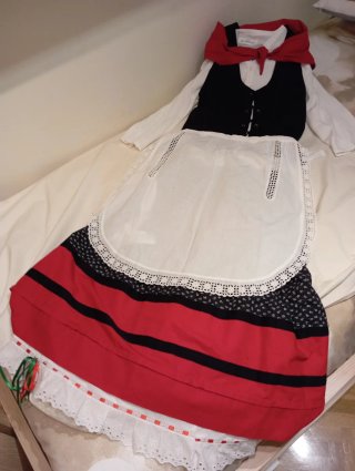 Traje de Neska Tradicional