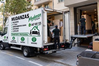 MUDANZAS CON DESMONTAJE Y MONTAJE DE MUEBLES