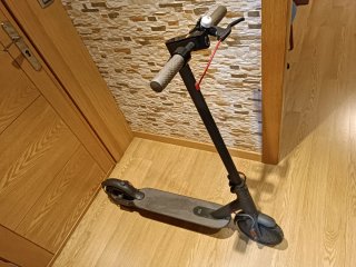 Patinete Eléctrico Xiaomi Mi Electric Scooter