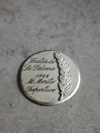 Antigua Medalla Fiestas de La Paloma 1966 -
