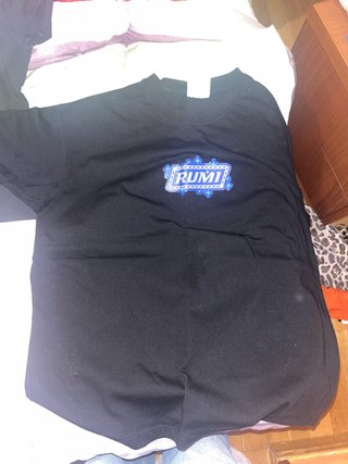 Camiseta Negra Rumi