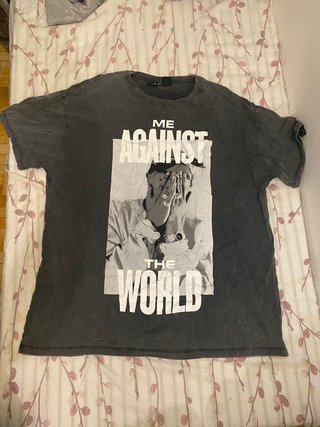Camiseta Me Against The World