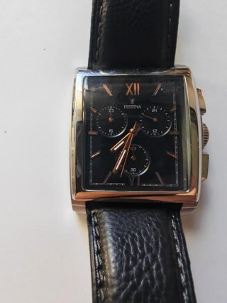Reloj Festina Esfera Rectangular
