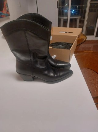 Botas Camperas Zara de Piel Negras
