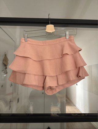 Falda pantalón con volantes rosa