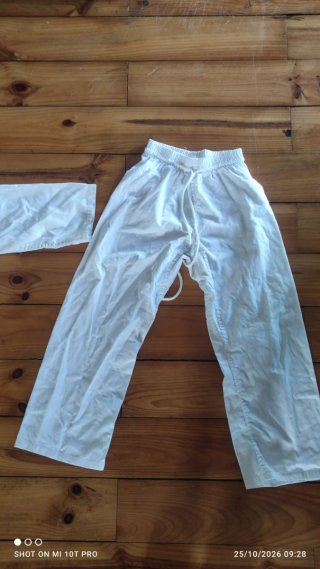 Traje de Karate Blanco, talla 130 cm